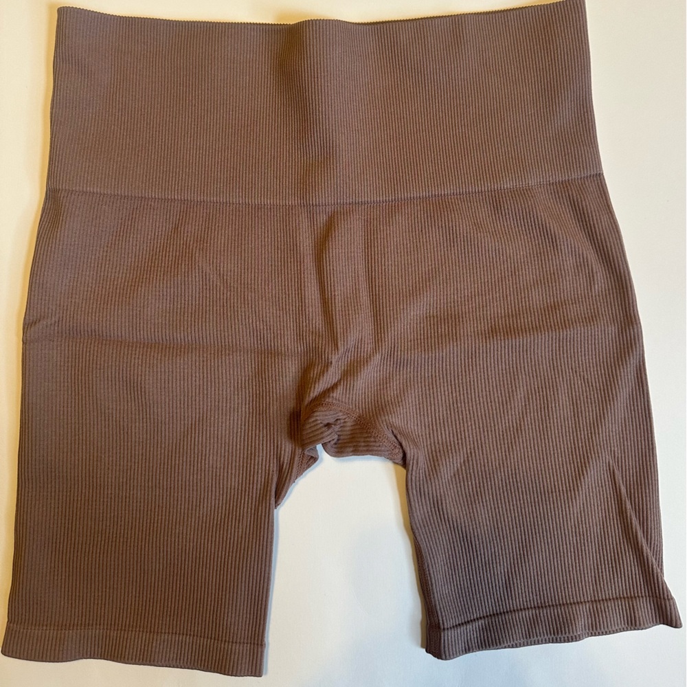 Ribbed Bike Shorts